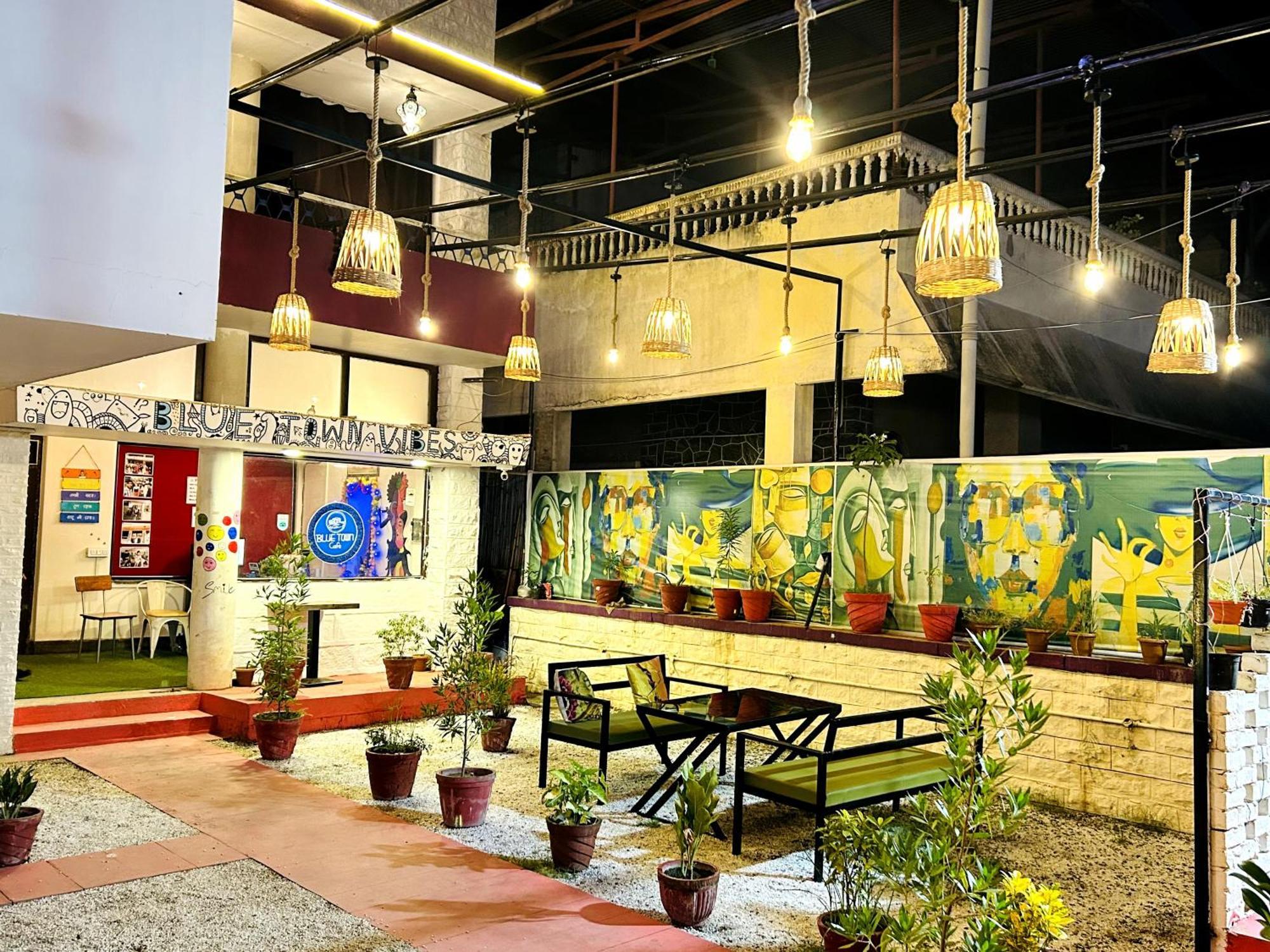 Blue Town Hostel & Cafe Jodhpur  Exteriör bild