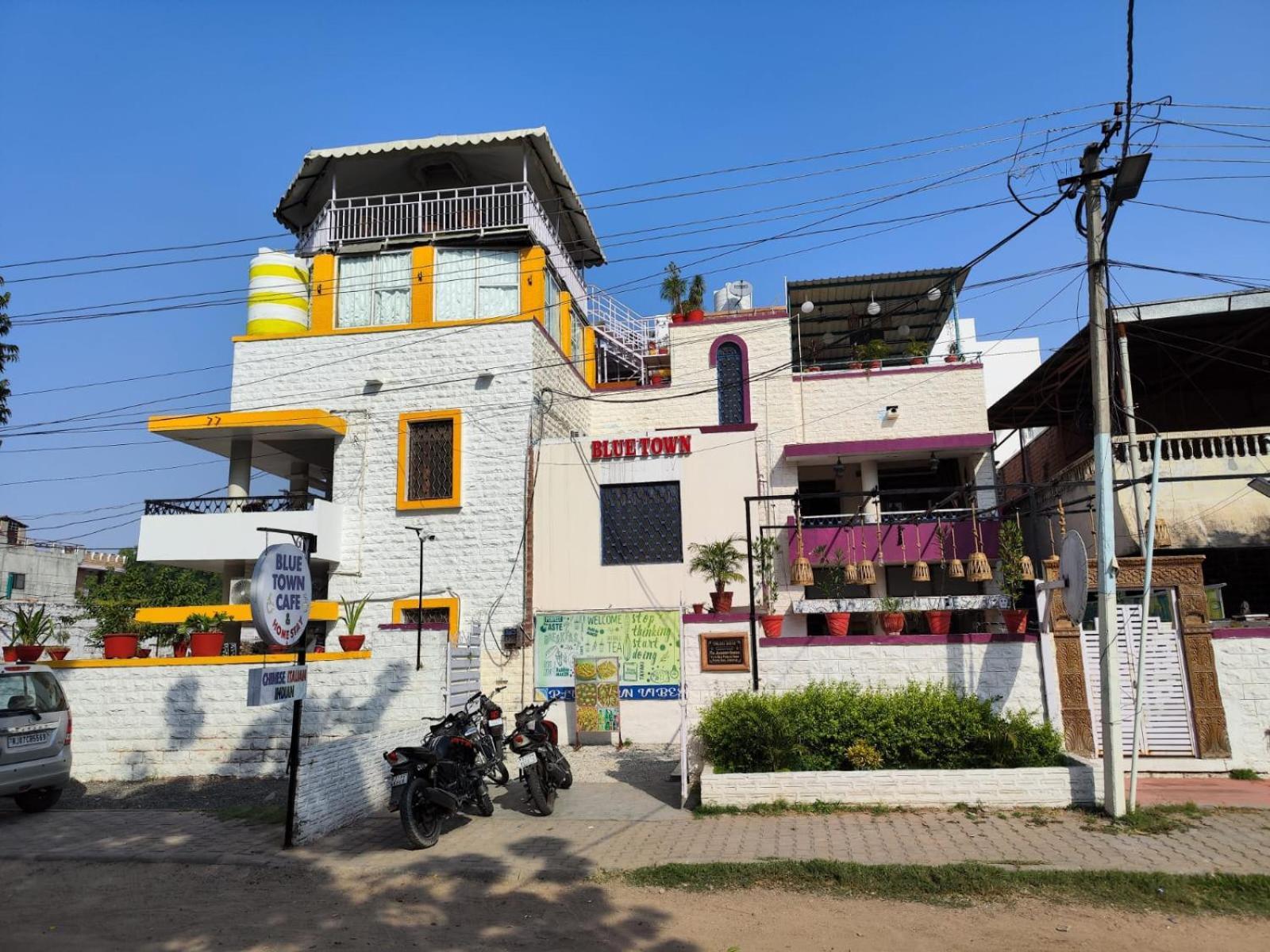 Blue Town Hostel & Cafe Jodhpur  Exteriör bild
